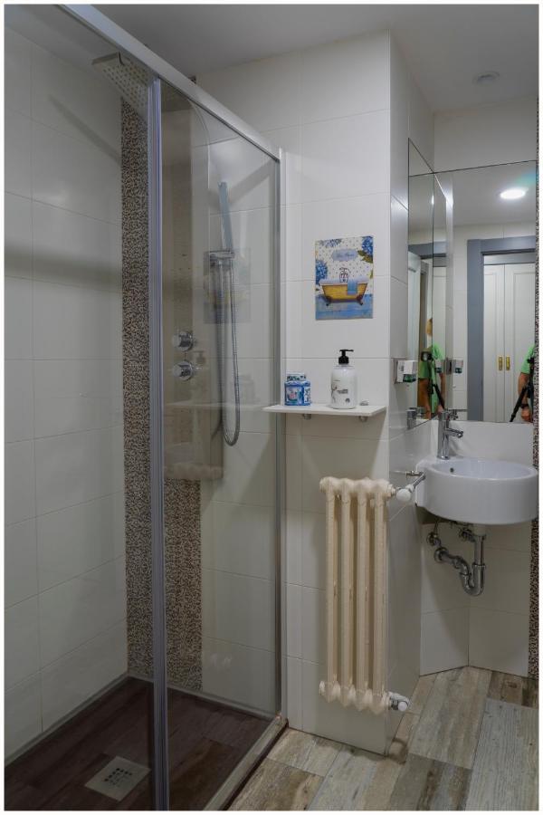 Luengo House Apartment Леон Екстериор снимка